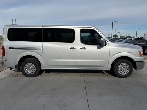 2015 Nissan NV Passenger NV3500 HD SL V8