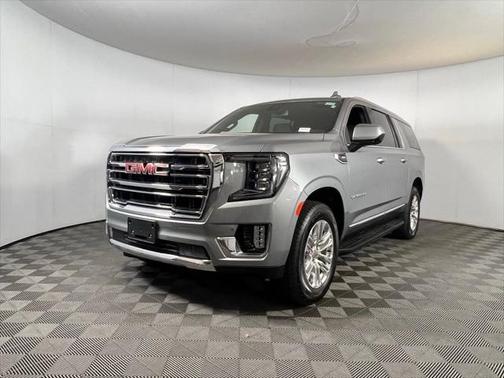 2024 GMC Yukon XL SLT
