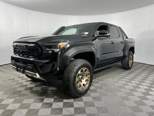 2024 Toyota Tacoma Hybrid Trailhunter