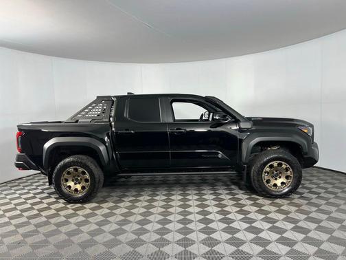 2024 Toyota Tacoma Hybrid Trailhunter