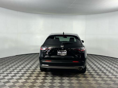 2025 Honda HR-V AWD Sport