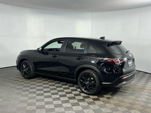 2025 Honda HR-V AWD Sport