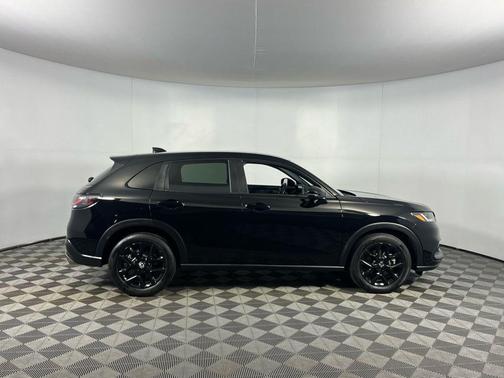 2025 Honda HR-V AWD Sport