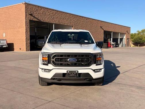 Oxford White 2023 Ford F-150 XLT