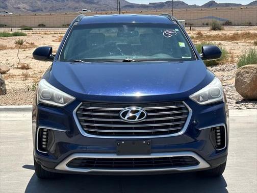 2018 Hyundai SANTA FE SE
