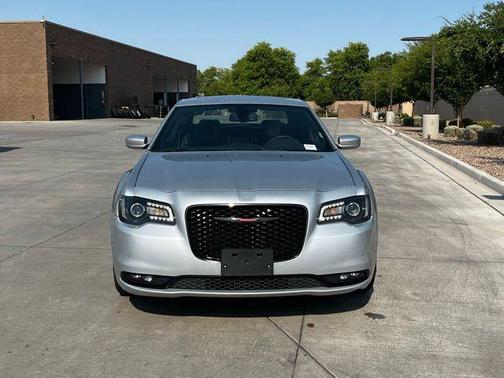 2022 Chrysler 300 S