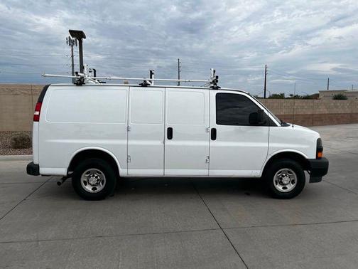 2023 Chevrolet Express 2500 RWD 2500 Regular Wheelbase WT