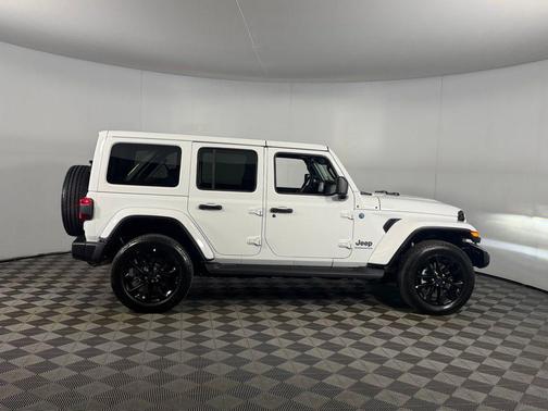 Bright White Clearcoat 2025 Jeep Wrangler 4xe Sahara