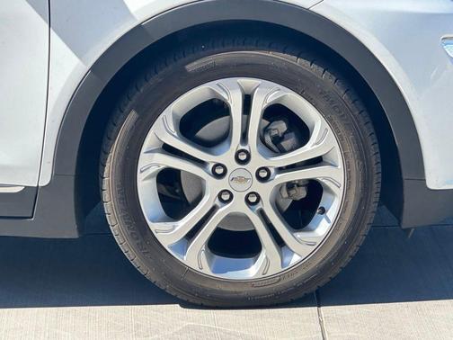 2018 Chevrolet Bolt EV LT