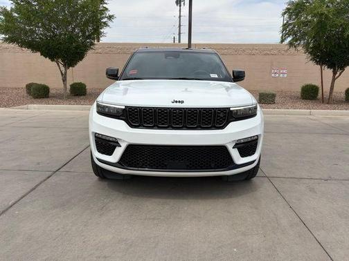 2024 Jeep Grand Cherokee Summit