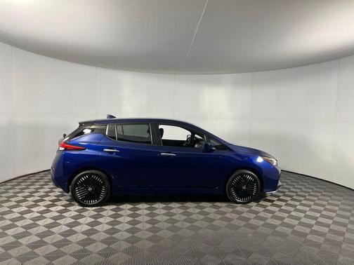 2024 Nissan Leaf SV PLUS
