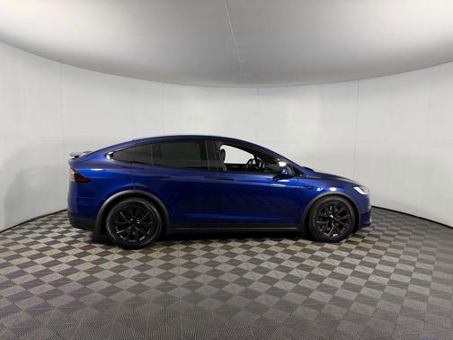 2023 Tesla Model X Standard Range