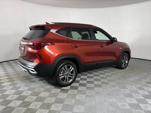 2021 Kia Seltos S
