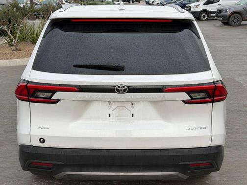 2024 Toyota Grand Highlander Limited
