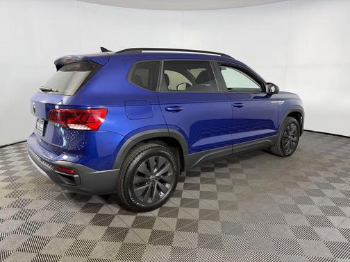 2024 Volkswagen Taos 1.5T S