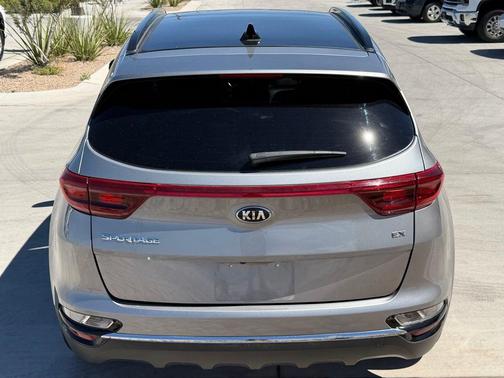 2022 Kia Sportage EX