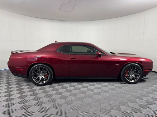 2017 Dodge Challenger SRT 392