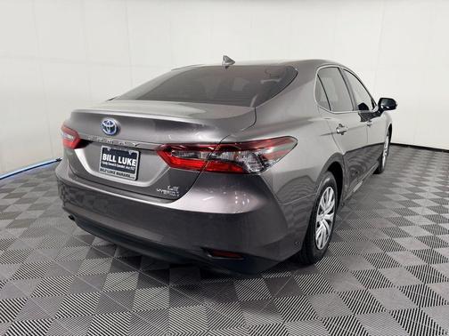 2024 Toyota Camry Hybrid LE