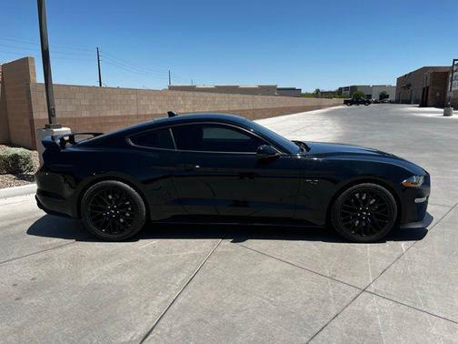 2022 Ford Mustang GT Premium
