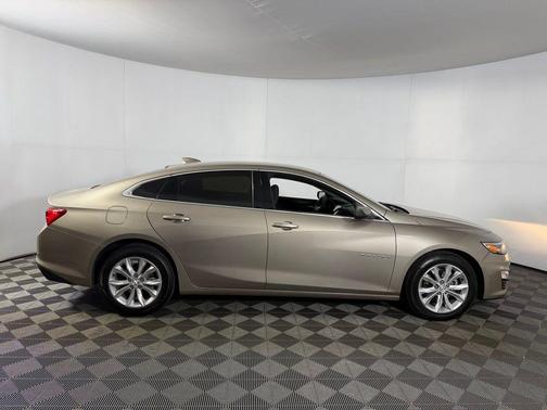 Mineral Gray Metallic 2023 Chevrolet Malibu FWD 1LT