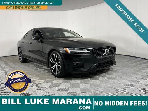 2024 Volvo S60 B5 Core Dark Theme