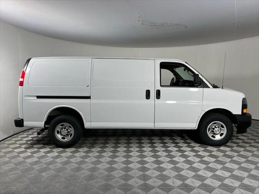 2021 Chevrolet Express 2500 RWD 2500 Regular Wheelbase WT