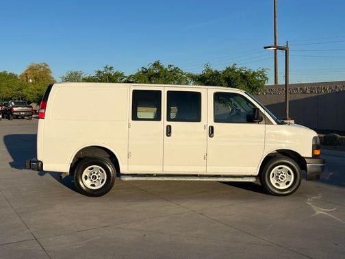 2024 GMC Savana 2500 Work Van