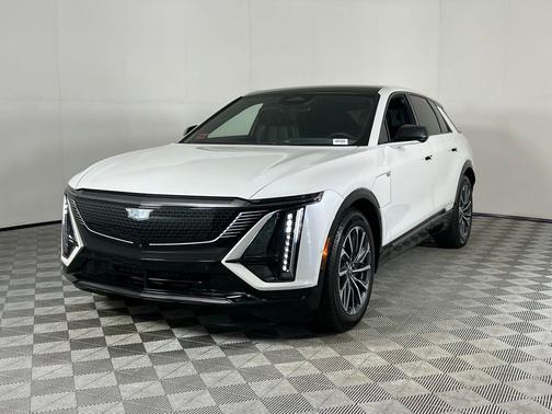 2024 Cadillac LYRIQ Sport