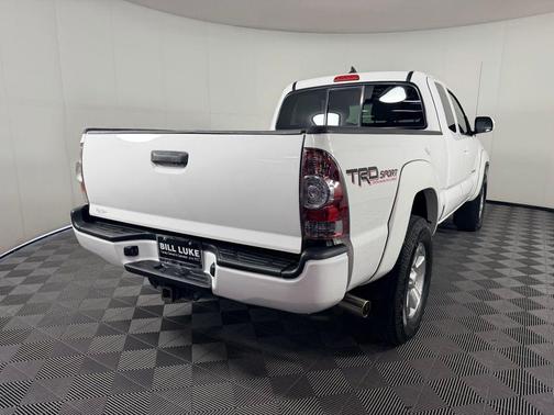 2015 Toyota Tacoma Base