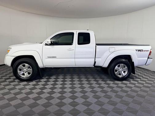 2015 Toyota Tacoma Base