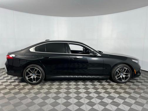2024 BMW i5 eDrive40