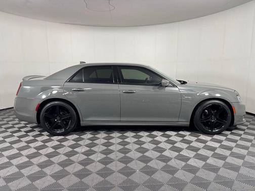 2019 Chrysler 300 S