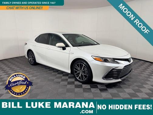 2021 Toyota Camry Hybrid XLE