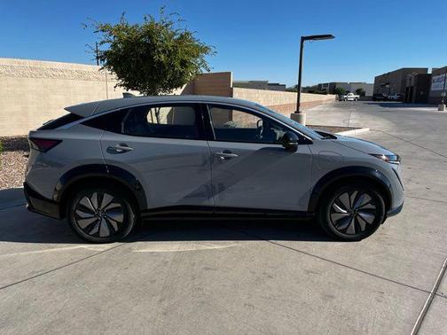 2024 Nissan ARIYA ENGAGE