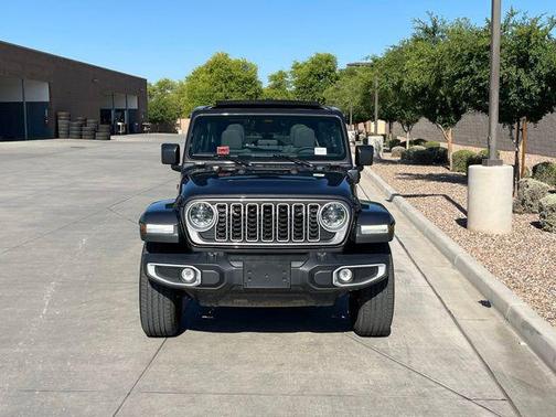 Granite Crystal Metallic Clearcoat 2025 Jeep Wrangler 4xe Sahara