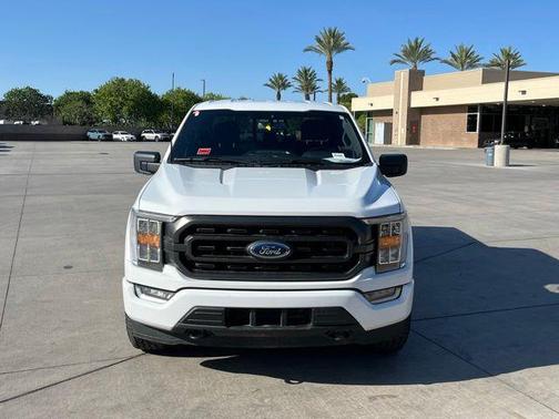Oxford White 2023 Ford F-150 XLT