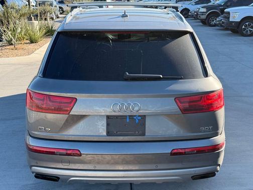 2017 Audi Q7 3.0T Prestige