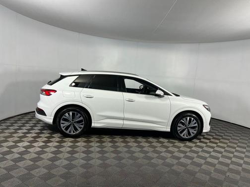 2023 Audi Q4 e-tron Premium Plus 40 RWD