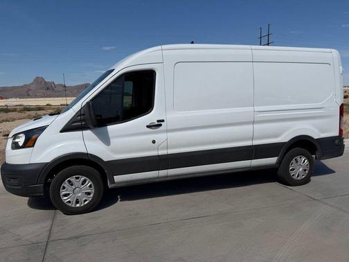 Oxford White 2023 Ford E-Transit T-350 Medium Roof