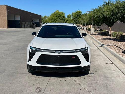 Iridescent Pearl Tricoat 2024 Chevrolet Blazer EV eAWD RS