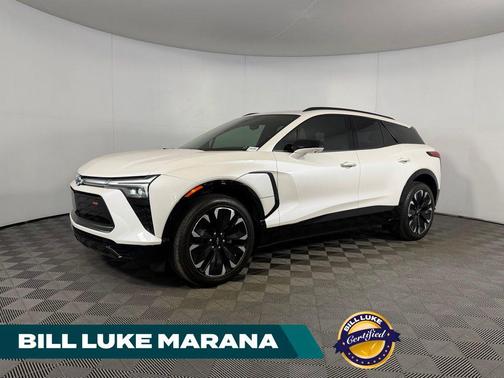 Iridescent Pearl Tricoat 2024 Chevrolet Blazer EV eAWD RS