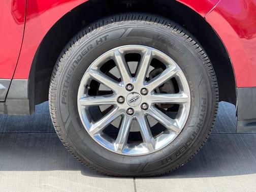 2013 Lincoln MKX Base