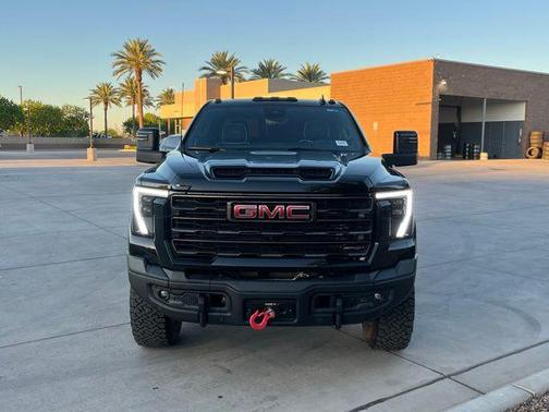 Onyx Black 2024 GMC Sierra 2500 AT4X