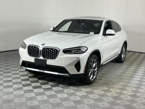 2024 BMW X4 xDrive30i