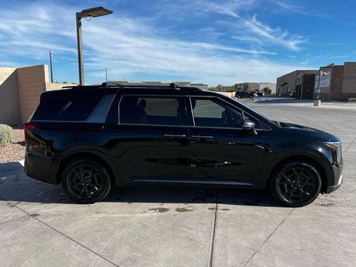 2025 Kia Carnival Hybrid SX