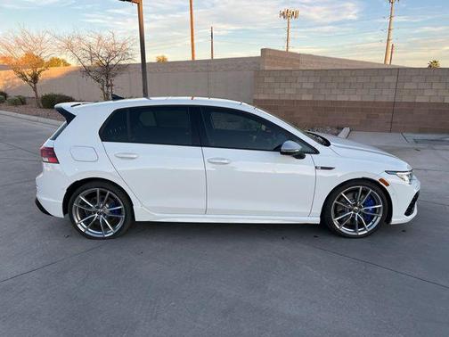 2024 Volkswagen Golf R 2.0T DSG
