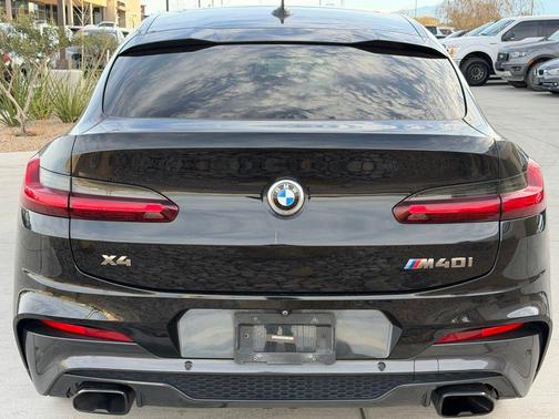 2019 BMW X4 M40i