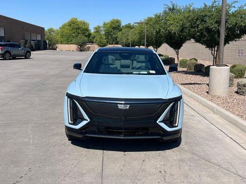 Nimbus Metallic 2024 Cadillac LYRIQ Sport