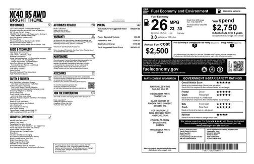 2024 Volvo XC40 B5 Core