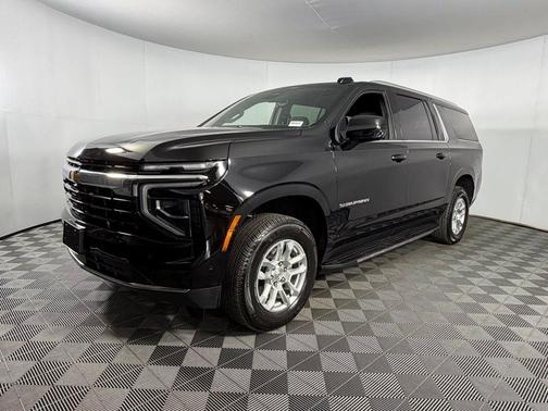 2025 Chevrolet Suburban LS